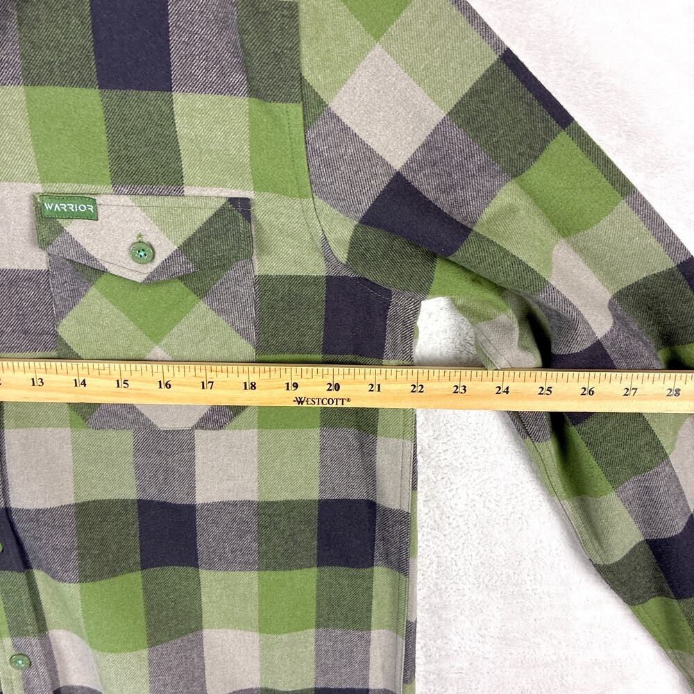 Warrior Flannel Shirt Mens M Green Black Plaid Performance Grunge Military Indie - Picture 8 of 11